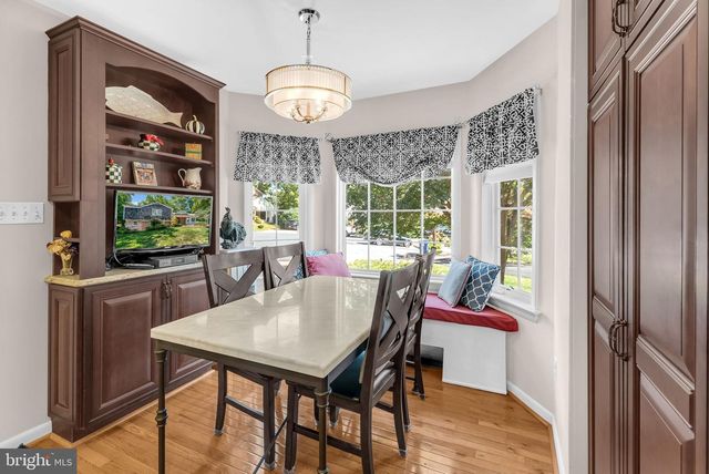 2708 N KENSINGTON ST, Arlington, VA 22207