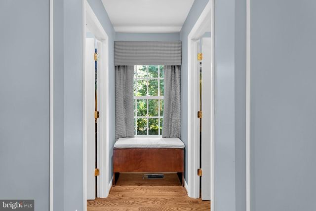 2708 N KENSINGTON ST, Arlington, VA 22207