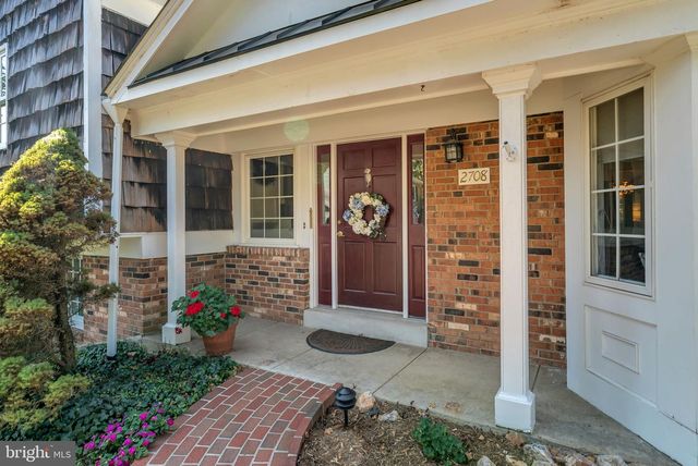 2708 N KENSINGTON ST, Arlington, VA 22207