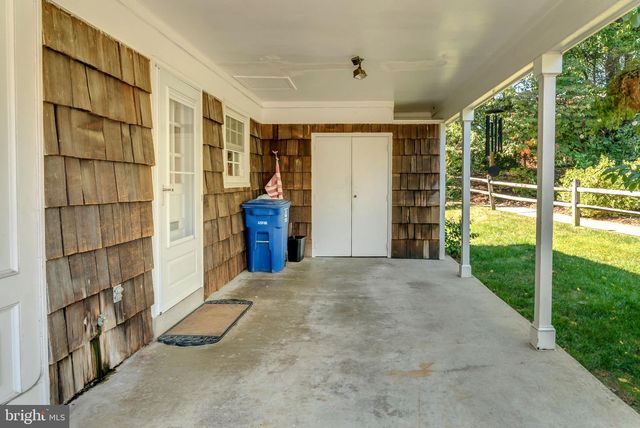 2708 N KENSINGTON ST, Arlington, VA 22207