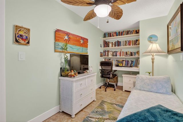 4638 VINSETTA AVENUE, North Fort Myers, FL 33903