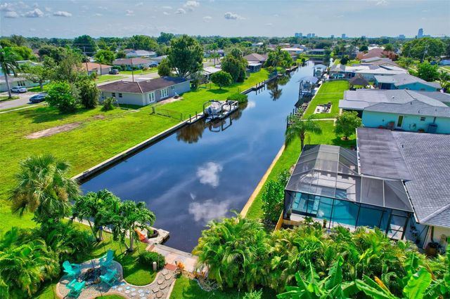 4638 VINSETTA AVENUE, North Fort Myers, FL 33903