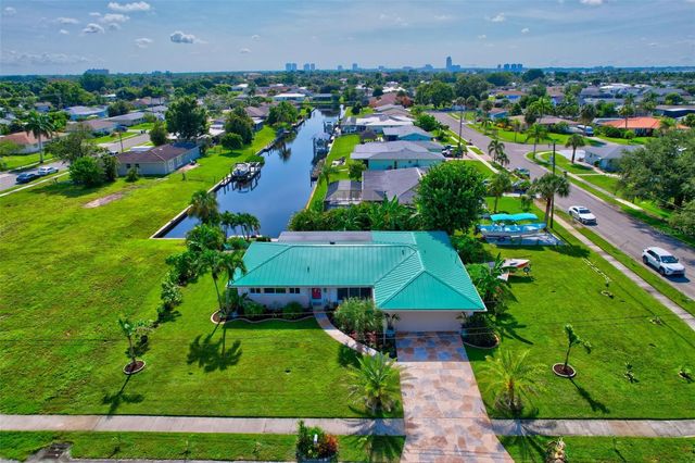 4638 VINSETTA AVENUE, North Fort Myers, FL 33903