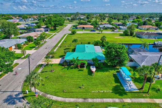 4638 VINSETTA AVENUE, North Fort Myers, FL 33903