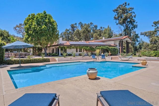 13591 Summit Circle, Poway, CA 92064