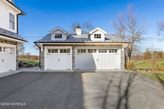 9 Beacon Hill Road, Atlantic Highlands, NJ 07716