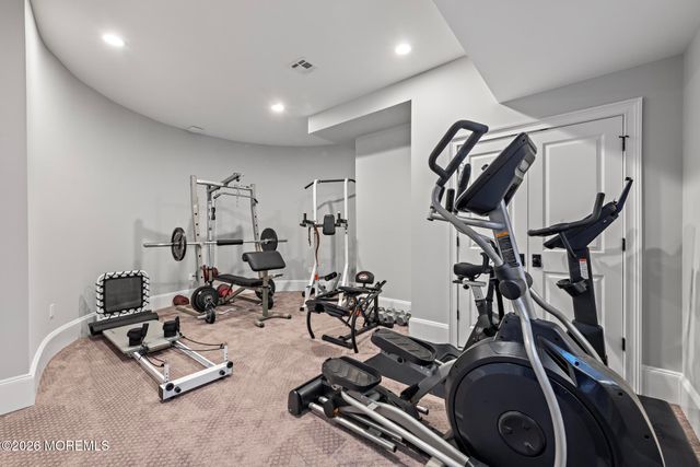 9 Beacon Hill Road, Atlantic Highlands, NJ 07716