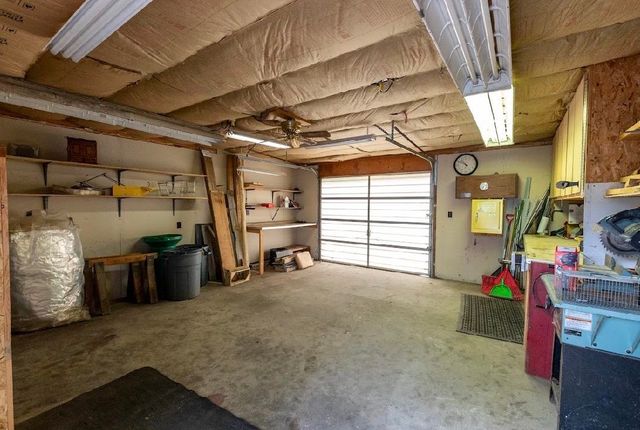 735 Pleasant Shores Street, Gladwin, MI 48624