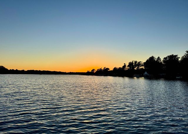 735 Pleasant Shores Street, Gladwin, MI 48624