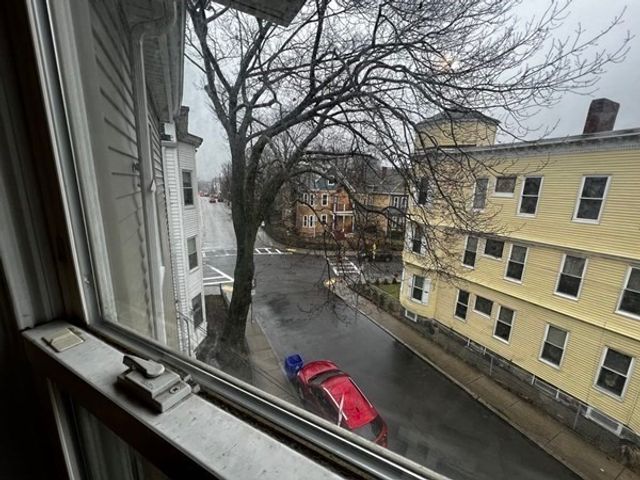 22 Bynner St 2, Boston, MA 02130