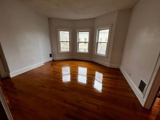 22 Bynner St 2, Boston, MA 02130