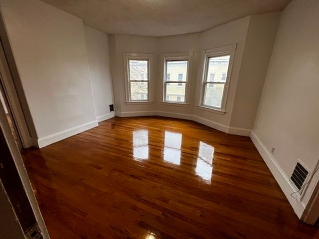 22 Bynner St 2, Boston, MA 02130