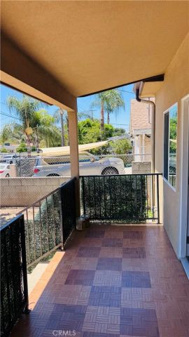 15049 La Mesa, Los Angeles, CA 91342
