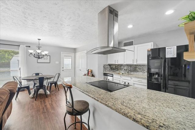 7313 Lee Drive, Forest Hill, TX 76140