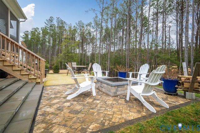 11560 Doronhurst Dr, Providence Forge, VA 23140