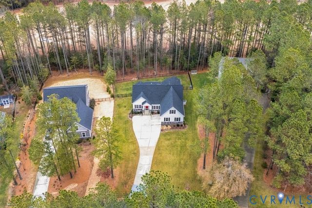 11560 Doronhurst Dr, Providence Forge, VA 23140