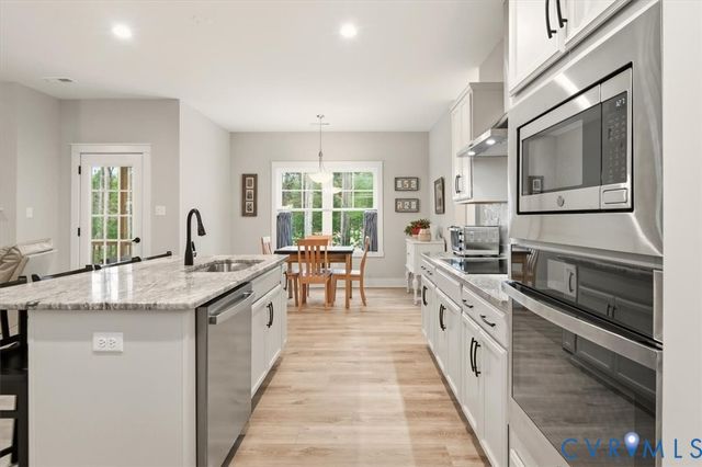 11560 Doronhurst Dr, Providence Forge, VA 23140