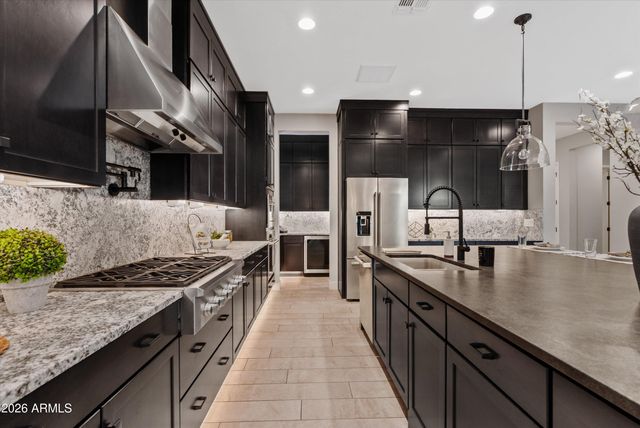 9913 E RUBIDIUM Avenue, Mesa, AZ 85212