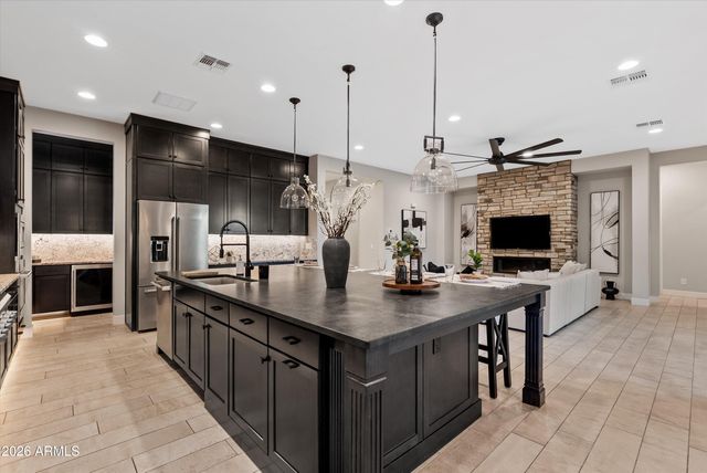 9913 E RUBIDIUM Avenue, Mesa, AZ 85212