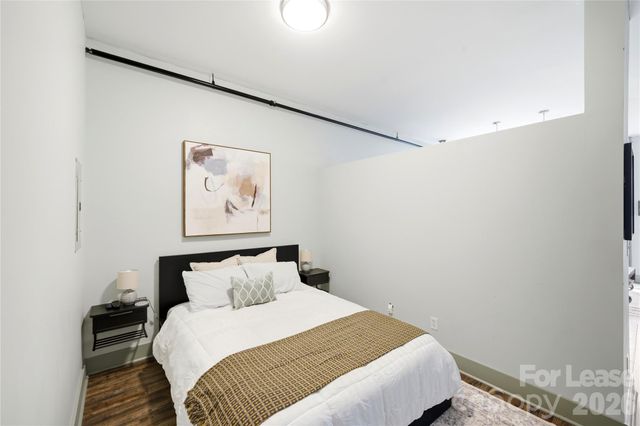 1611 Central Avenue 400, Charlotte, NC 28205