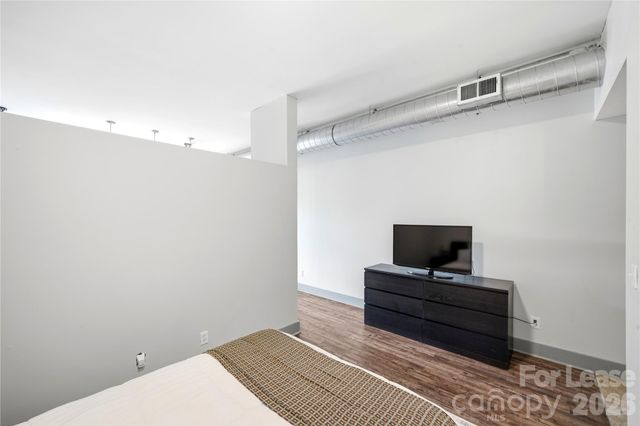 1611 Central Avenue 400, Charlotte, NC 28205