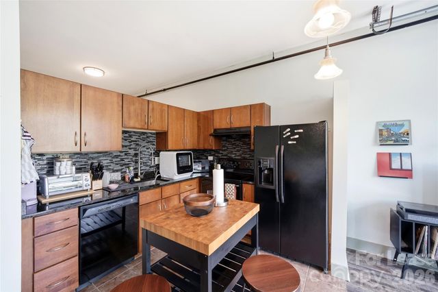 1611 Central Avenue 400, Charlotte, NC 28205