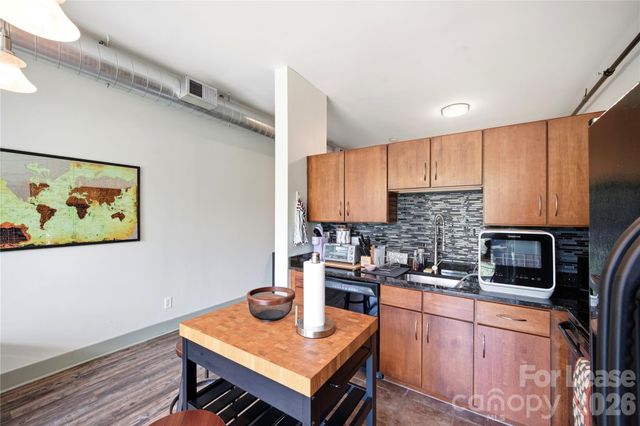 1611 Central Avenue 400, Charlotte, NC 28205