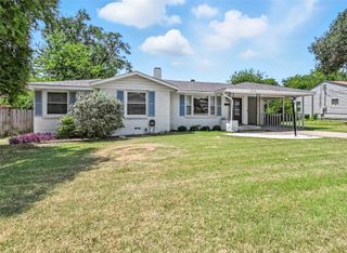 3216 Marys Lane, Fort Worth, TX 76116