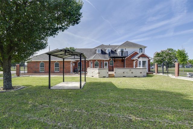 6603 Champion Road, Midlothian, TX 76065