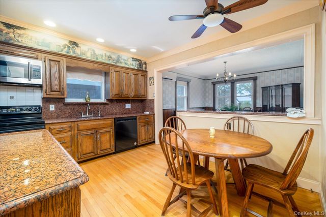 157 Oceanview Road, East Rockaway, NY 11518