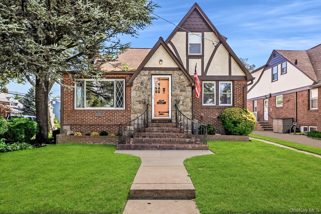 157 Oceanview Road, East Rockaway, NY 11518 — exterior