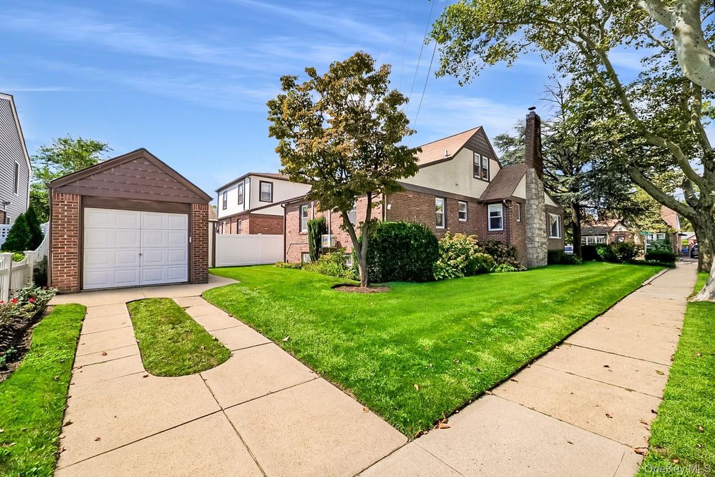 157 Oceanview Road, East Rockaway, NY 11518 — photo 5