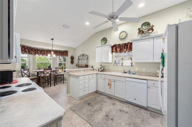 624 FAYETTE COURT, The Villages, FL 32162
