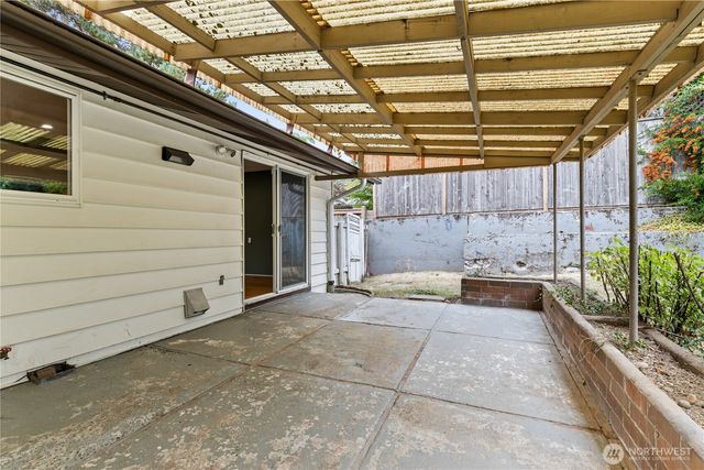 1511 N Orchard Street, Tacoma, WA 98406