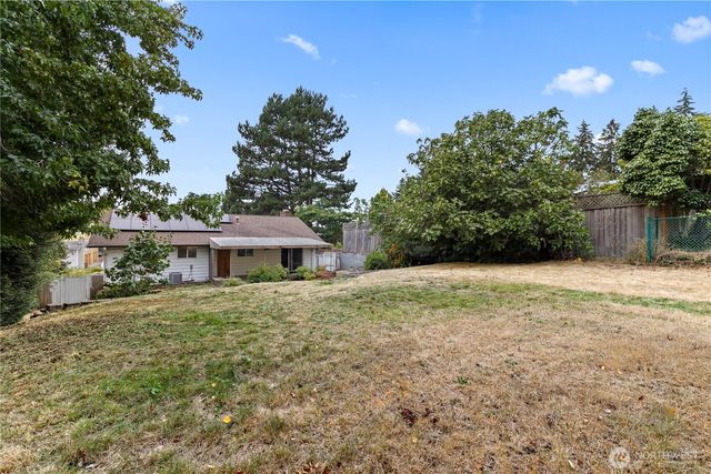 1511 N Orchard Street, Tacoma, WA 98406