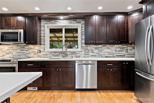 1511 N Orchard Street, Tacoma, WA 98406