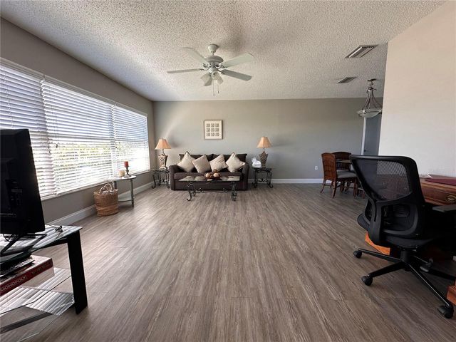 6914 20TH AVENUE W, Bradenton, FL 34209