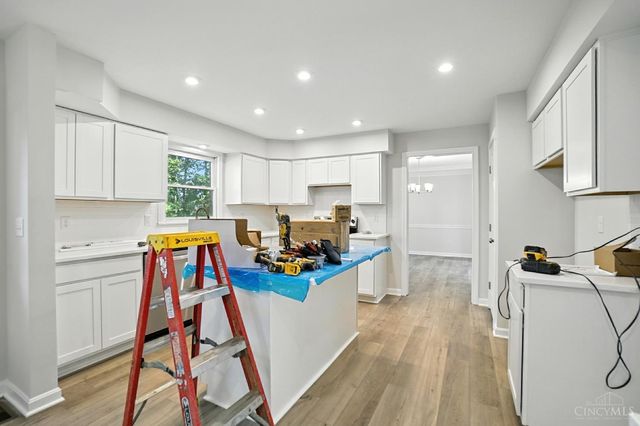 6828 Richards Drive, Liberty Twp, OH 45044