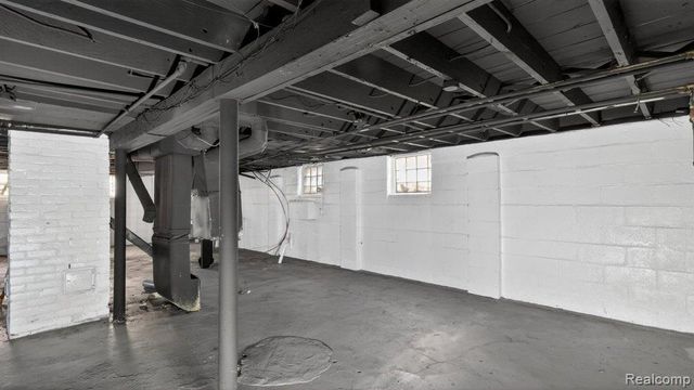 15820 Muirland Street, Detroit, MI 48238