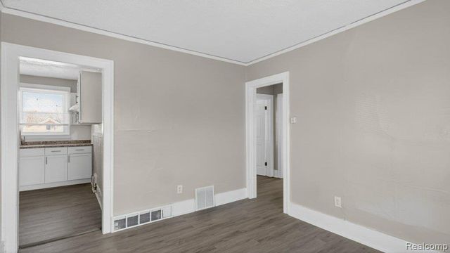 15820 Muirland Street, Detroit, MI 48238