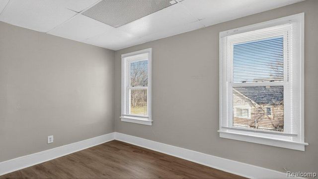 15820 Muirland Street, Detroit, MI 48238