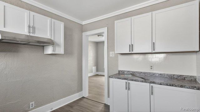 15820 Muirland Street, Detroit, MI 48238