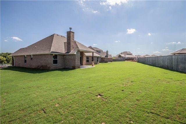 2609 Foxglove Lane, Edmond, OK 73013