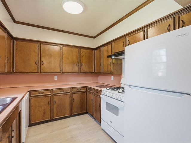 13328 Southview Lane, Dallas, TX 75240
