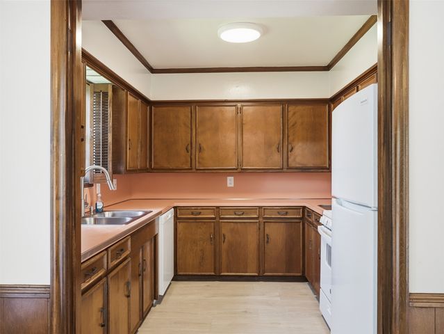 13328 Southview Lane, Dallas, TX 75240