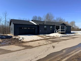 2229 Vista View Drive, East Bay Twp, MI 49686
