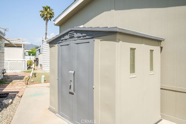 840 E Foothill 84, Azusa, CA 91702