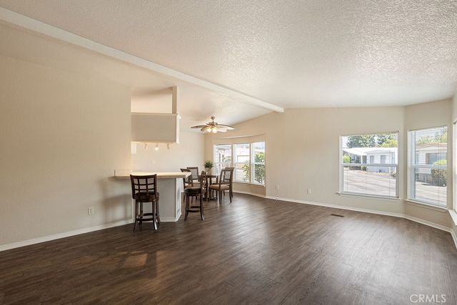840 E Foothill 84, Azusa, CA 91702