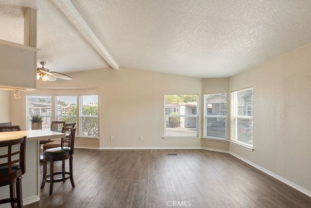 840 E Foothill 84, Azusa, CA 91702