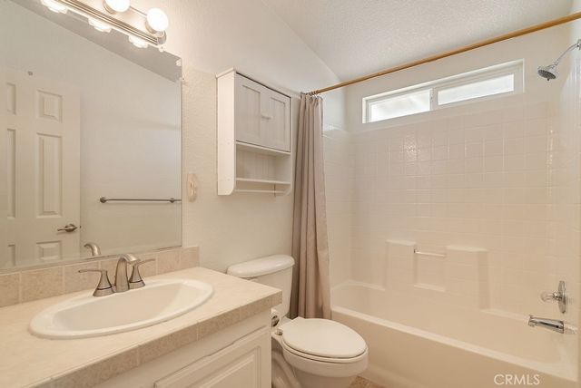 840 E Foothill 84, Azusa, CA 91702